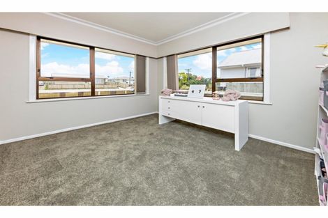 Photo of property in 3 Fleming Street, Mangere East, Auckland, 2024