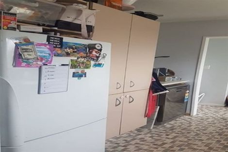 Photo of property in 2/103 Hutchinson Avenue, New Lynn, Auckland, 0600