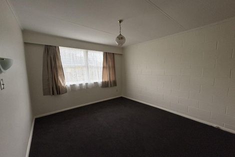 Photo of property in 8 Sandleigh Road, Hamilton Lake, Hamilton, 3204