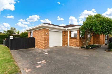 Photo of property in 63a Nile Road, Milford, Auckland, 0620