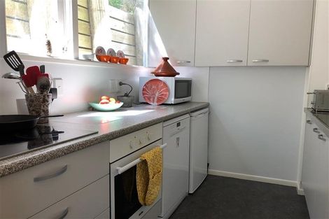 Photo of property in 1a/145 Ohiro Road, Brooklyn, Wellington, 6021