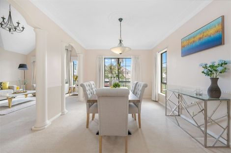 Photo of property in 23 Grammar School Road, Pakuranga, Auckland, 2010