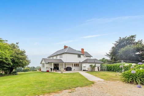 Photo of property in 10 Roma Way, Waitarere, 5510