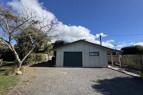 Photo of property in 57 Harper Road, Waimarama, Havelock North, 4294