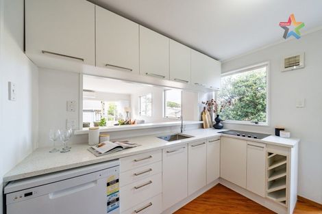 Photo of property in Mcfarlane Mews, 2u7 Mcfarlane Street, Mount Victoria, Wellington, 6011