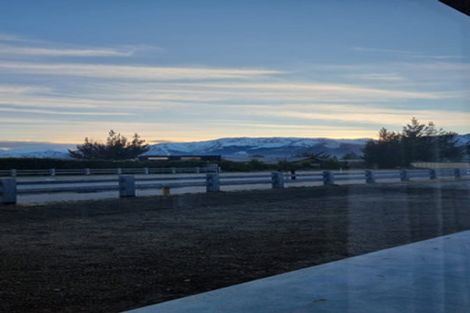 Photo of property in 27 Ellacott Lane, Lake Hawea, 9382