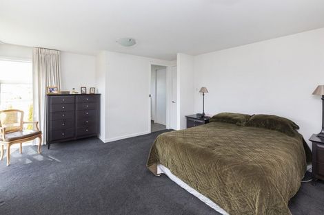 Photo of property in 98a Watford Street, Strowan, Christchurch, 8052