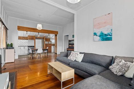 Photo of property in 1 Whimp Avenue, Onerahi, Whangarei, 0110