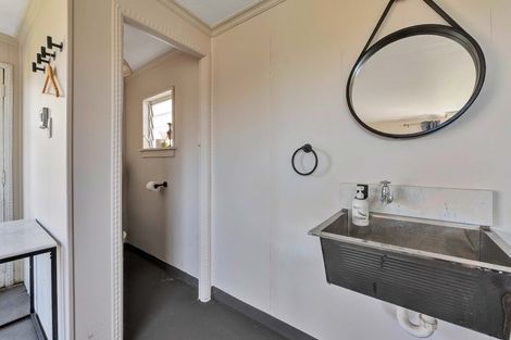 Photo of property in 29 Whakapaki Street, Urenui, 4375