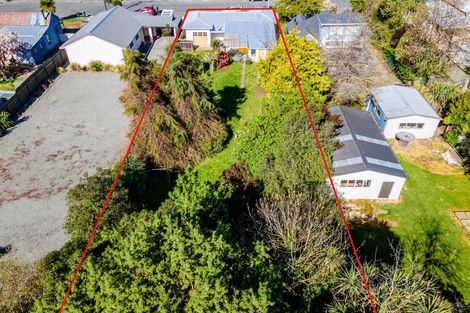 Photo of property in 28 Leonard Street, Waimate, 7924