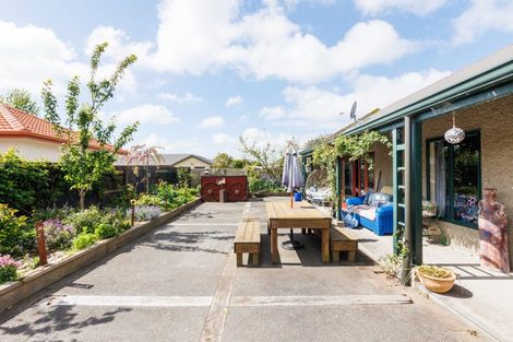 Photo of property in 1 Strachan Way, Highbury, Palmerston North, 4412