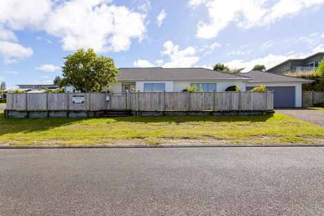 Photo of property in 2 Wheretia Street, Taupo, 3330