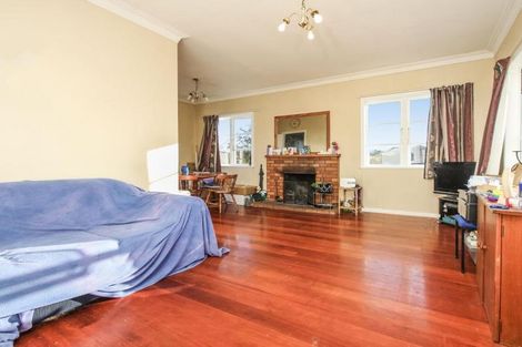 Photo of property in 48 Routley Drive, Glen Eden, Auckland, 0602