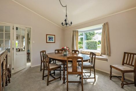 Photo of property in 34 Kent Terrace, Taradale, Napier, 4112