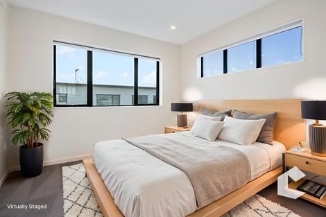 Photo of property in 21b Lumbarda Drive, Kumeu, 0810