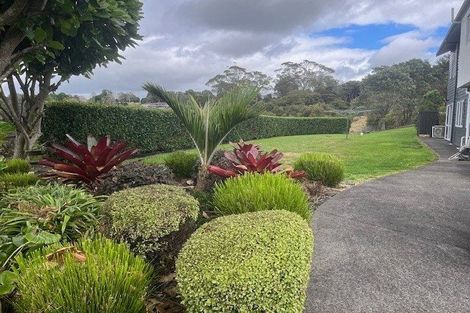 Photo of property in 9 Mott Lane, Whitford, Howick, 2571