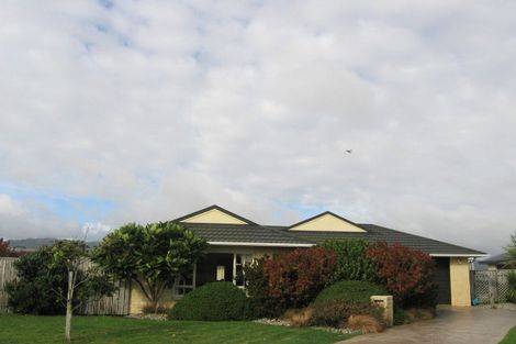 Photo of property in 5 Monterosso Place, Paraparaumu Beach, Paraparaumu, 5032