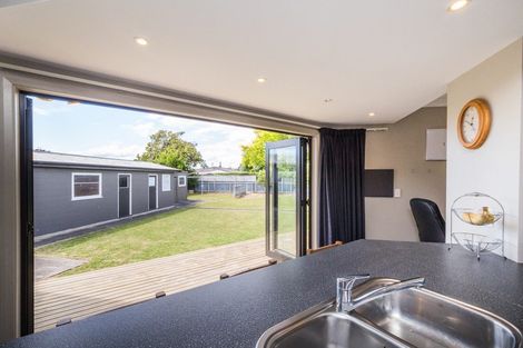Photo of property in 20 Holdsworth Avenue, Milson, Palmerston North, 4414