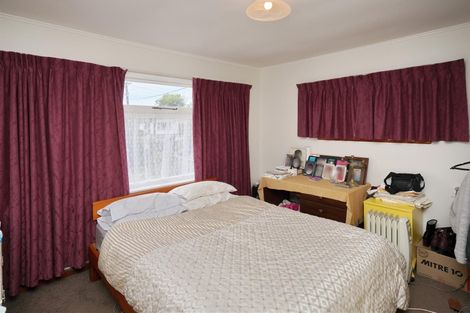 Photo of property in 28 Vivian Street, Burwood, Christchurch, 8083