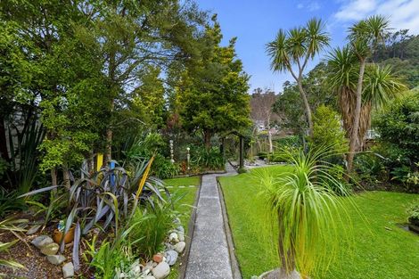 Photo of property in 45 Norton Park Avenue, Fairfield, Lower Hutt, 5011