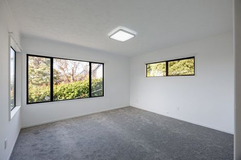 Photo of property in 16 Kokako Place, Taradale, Napier, 4112