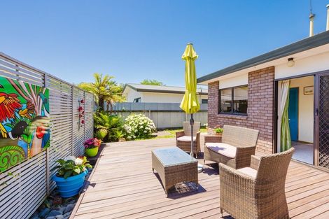 Photo of property in 6/703 Charles Street, Raureka, Hastings, 4120