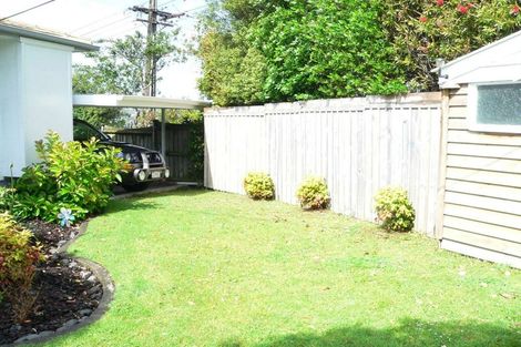 Photo of property in 1/831 Beach Road, Browns Bay, Auckland, 0630