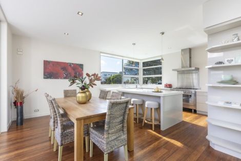 Photo of property in 12 Te Mauri Place, Omaha, 0986