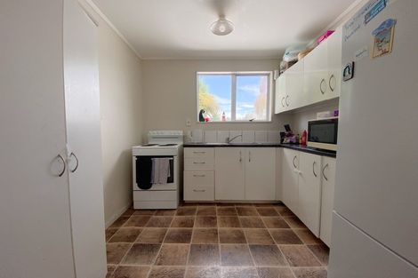 Photo of property in 29 Rehia Road, Massey, Auckland, 0614