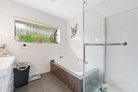 Photo of property in 1210 Alfriston Road, Alfriston, Manurewa, 2576