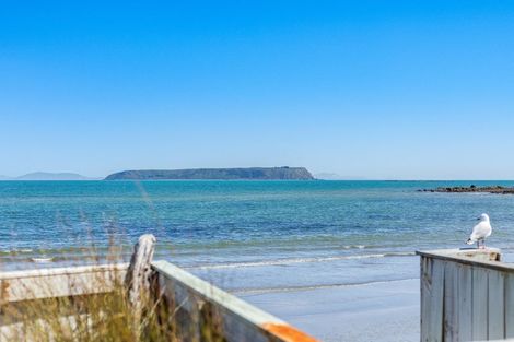 Photo of property in 32 Steyne Avenue, Plimmerton, Porirua, 5026