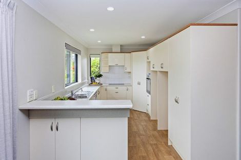 Photo of property in 57 Main Road, Redcliffs, Christchurch, 8081