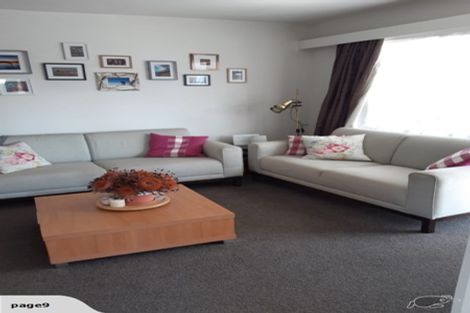 Photo of property in 23 Prestons Road, Redwood, Christchurch, 8051