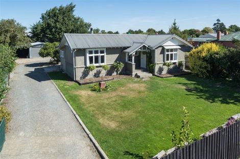 Photo of property in 12 Pound Street, Amberley, 7410