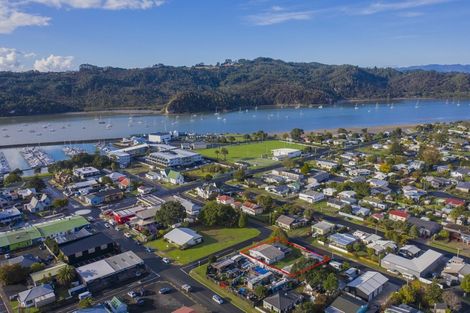 Photo of property in 1 Isabella Street, Whitianga, 3510