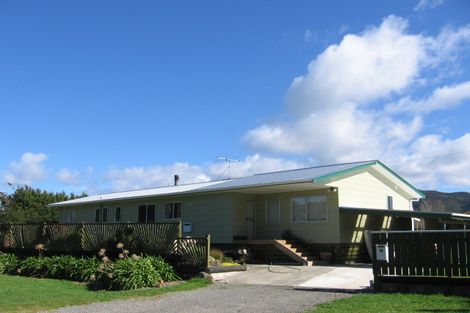 Photo of property in 66 Waite Street, Featherston, 5710