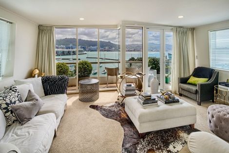 Photo of property in 130u3 Oriental Parade, Oriental Bay, Wellington, 6011