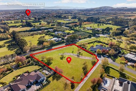 Photo of property in 5 Eagle Place, Martinborough, 5711