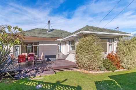 Photo of property in 8 Fovant Street, Russley, Christchurch, 8042