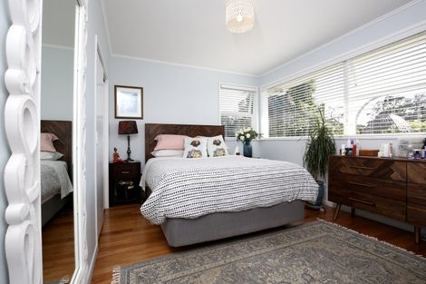 Photo of property in 54 Helena Street, Massey, Auckland, 0614