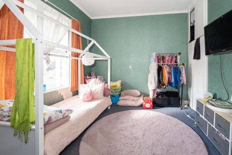 Photo of property in 74 Aitken Street, Ashburton, 7700