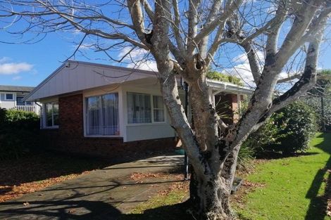 Photo of property in 64 Angelo Avenue, Howick, Auckland, 2014