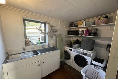 Photo of property in 180 Vigor Brown Street, Napier South, Napier, 4110