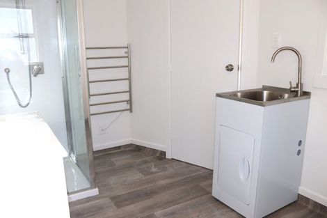 Photo of property in 9 Gibbs Road, Manurewa, Auckland, 2102