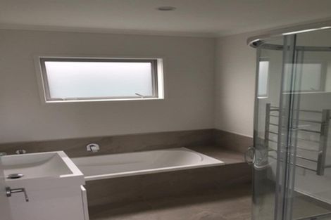 Photo of property in 70u5 Mahoe Street, Melville, Hamilton, 3206