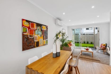 Photo of property in 18 Horo Road, Flat Bush, Auckland, 2019