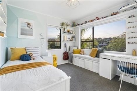 Photo of property in 2 Redwing Street, Browns Bay, Auckland, 0630