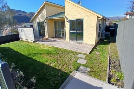 Photo of property in 54 Ray Street, Cromwell, 9310