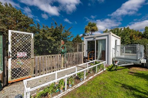 Photo of property in 85 Timaru Road, Waimate, 7924