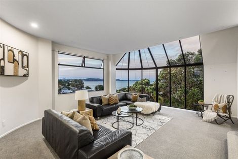 Photo of property in 26 Marellen Drive, Red Beach, 0932